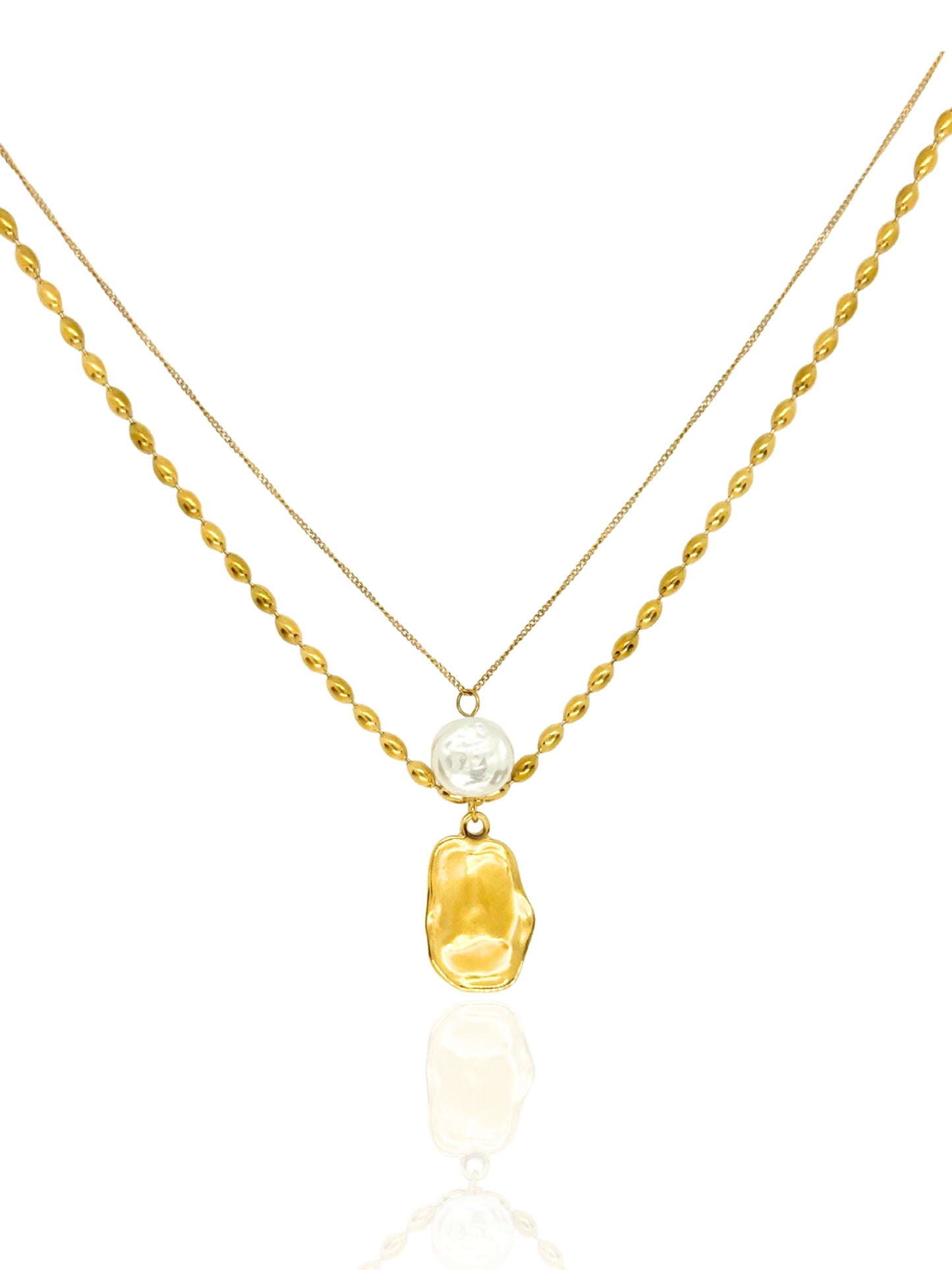gold necklace, timeless jewellery, perfect gift for her, elegant necklace, charm necklace, best gift for her, classic gold chain necklace, stylish gift, statement necklace, versatile necklace, necklace Australia, link chain necklace, interlocking pendant necklace, y-shaped necklace, necklace with stone pendant, necklace with bold pendant, pendant with stones, necklace with gem pendant, necklace with colored stone pendant, gem necklace, layered necklace, pearl necklace, motherpearl necklace