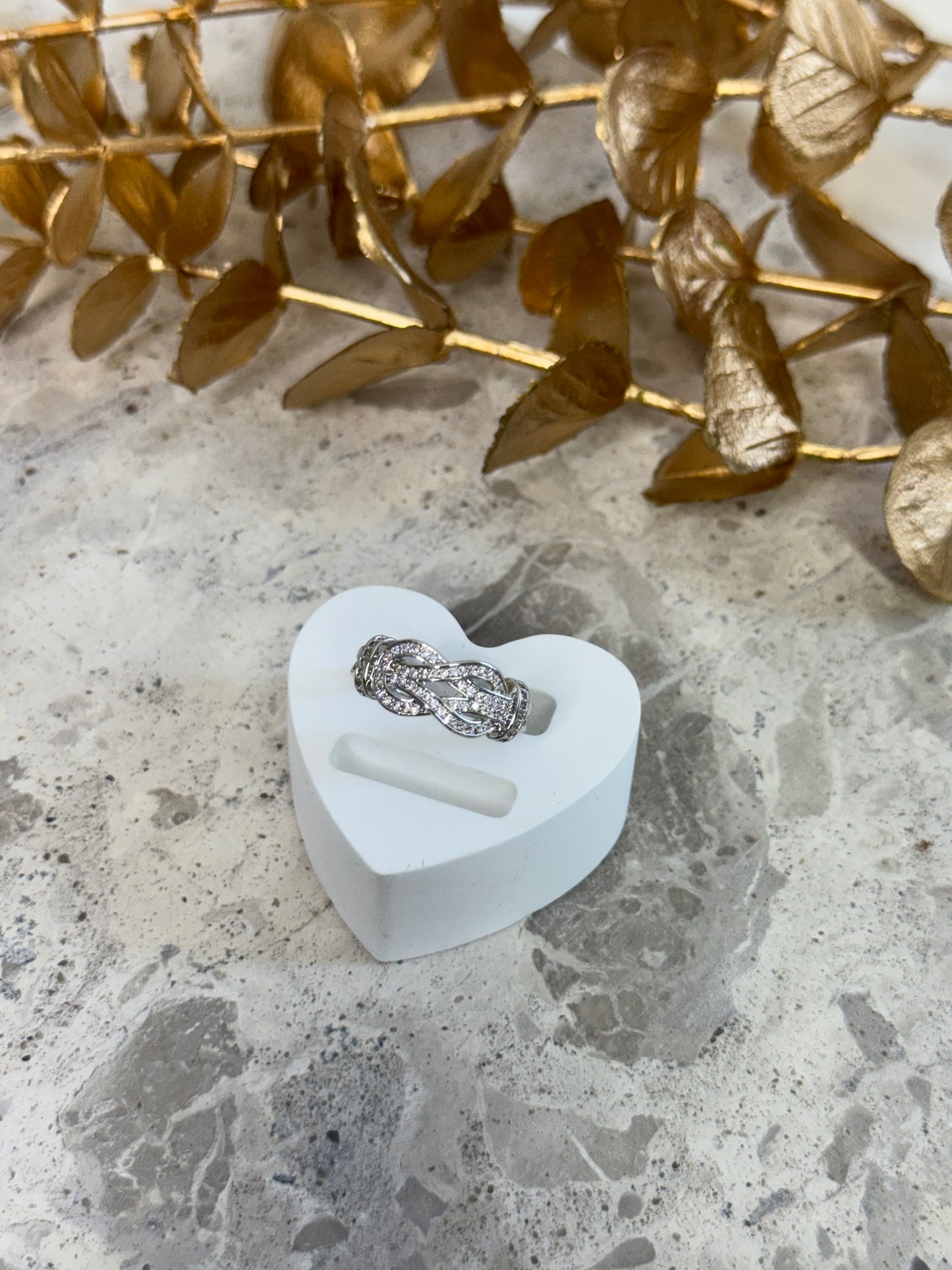 silver ring, simple ring, stackable ring, minimal ring, ring for everyday australia, affordable ring in Australia, unique design ring, elegant ring, infinity ring, intricate design ring