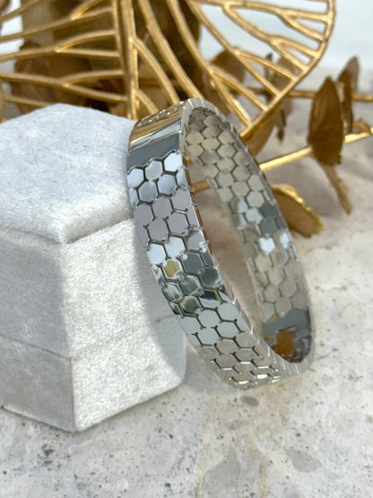 Olga Bangle in Silver