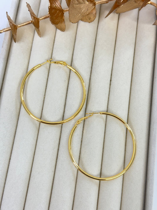 hoop earrings, gold earrings, small gold earrings. earrings australia, affordable earrings, cheap earrings, waterproof earrings, simple earrings
