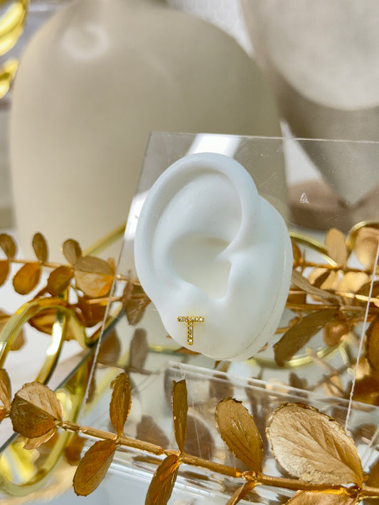 stone earrings, yellow gold earrings, drop earrings, hoop earrings, australia earrings, simple earrings, stud earrings, affordable earrings, cheap earrings, waterproof earrings