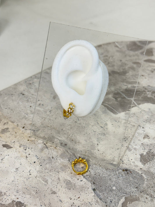 stone earrings, yellow gold earrings, drop earrings, hoop earrings, australia earrings, simple earrings, stud earrings, affordable earrings, cheap earrings, waterproof earrings, heart stone earrings, heart earrings