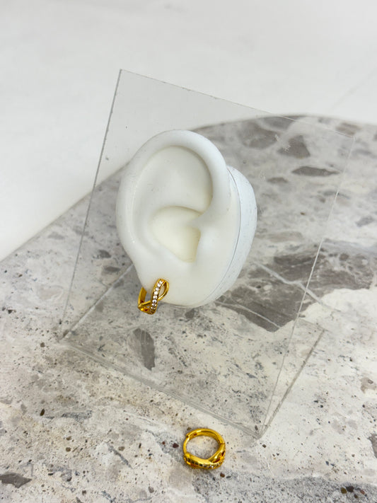 stone earrings, yellow gold earrings, drop earrings, hoop earrings, australia earrings, simple earrings, stud earrings, affordable earrings, cheap earrings, waterproof earrings, infinity earrings