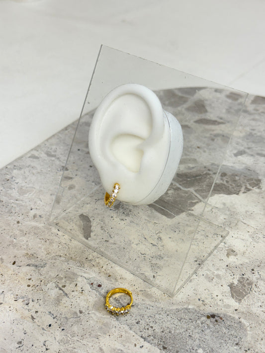 stone earrings, yellow gold earrings, drop earrings, hoop earrings, australia earrings, simple earrings, stud earrings, affordable earrings, cheap earrings, waterproof earrings