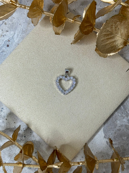 silver pendant, simple pendant, timeless design pendant, pendant for any occasion, cute pendant, versatile pendant, pendant for necklace, bold pendant, statement pendant, lovely pendant, heart pendant, faith pendant

