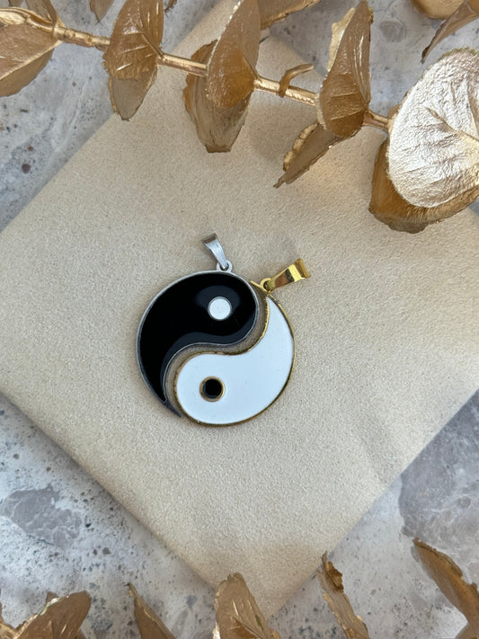 gold pendant, simple pendant, timeless design pendant, pendant for any occasion, cute pendant, versatile pendant, pendant for necklace, bold pendant, statement pendant, yinyang pendant, black pendant, white pendant, black and white pendant