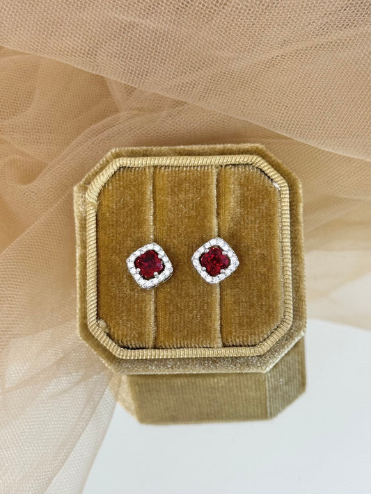 stone earrings, white gold earrings, stud earrings, australia earrings, simple earrings, sparkling earrings, affordable earrings, cheap earrings, waterproof earrings, earrings for any occasion, red earrings, red and silver earrings, red stone earrings, red flower earrings, flower earrings