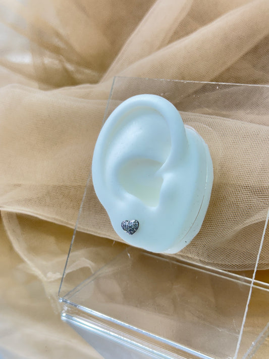 stone earrings, white gold earrings, stud earrings, australia earrings, simple earrings, sparkling earrings, affordable earrings, cheap earrings, waterproof earrings, earrings for any occasion, cute earrings, heart earrings