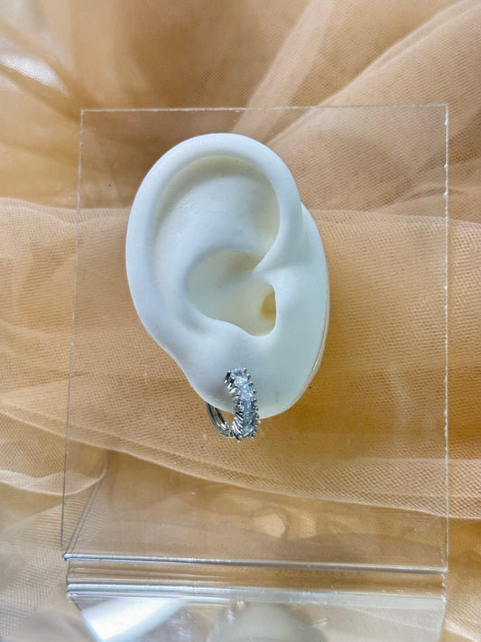 stone earrings, white gold earrings, hoop earrings, australia earrings, simple earrings, sparkling earrings, affordable earrings, cheap earrings, waterproof earrings, earrings for any occasion