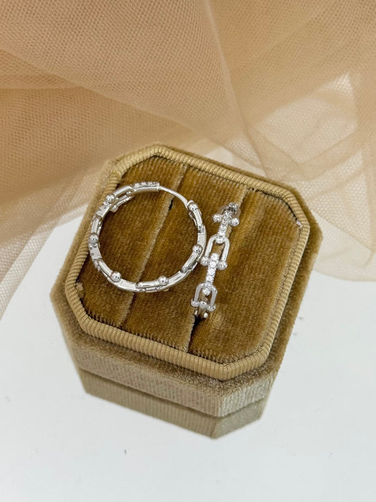 stone earrings, white gold earrings, hoop earrings, australia earrings, simple earrings, sparkling earrings, affordable earrings, cheap earrings, waterproof earrings, earrings for any occasion