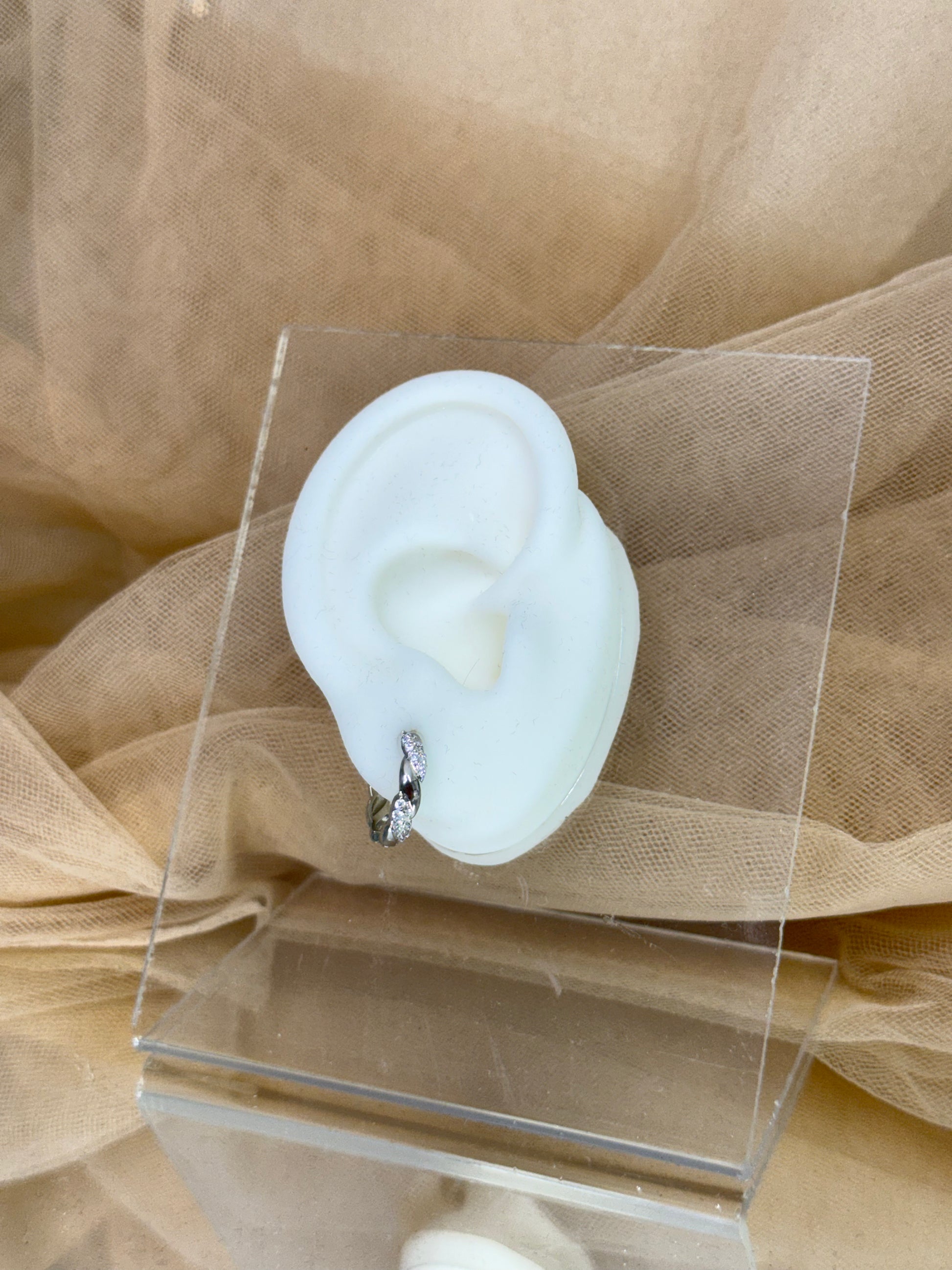 stone earrings, white gold earrings, hoop earrings, australia earrings, simple earrings, stud earrings, sparkling earrings, affordable earrings, cheap earrings, waterproof earrings