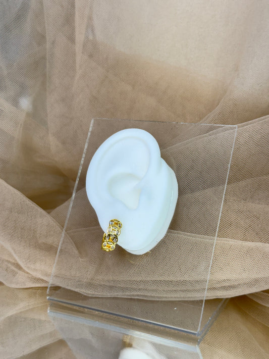 stone earrings, yellow gold earrings, hoop earrings, australia earrings, simple earrings, stud earrings, affordable earrings, cheap earrings, waterproof earrings, huggie earrings

