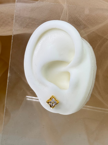 yellow gold earrings, cute earrings, simple earring, stone earrings, small stud earrings, australia earrings