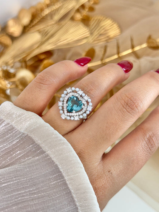blue ring, simple ring, stone ring, minimal ring, ring for everyday australia, affordable ring in australia, elegant ring, ring for any occasion, heart ring, blue heart ring
