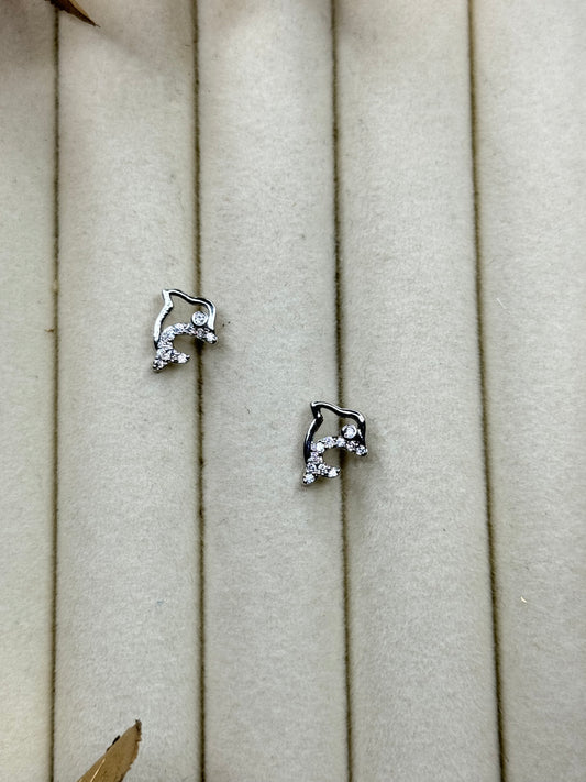 White Gold Earrings 1673