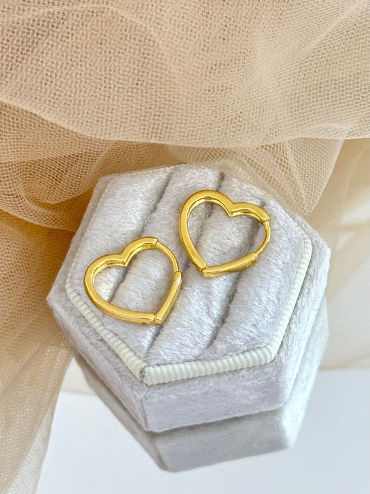 gold earrings, heart design earrings, simple earrings, large heart earrings