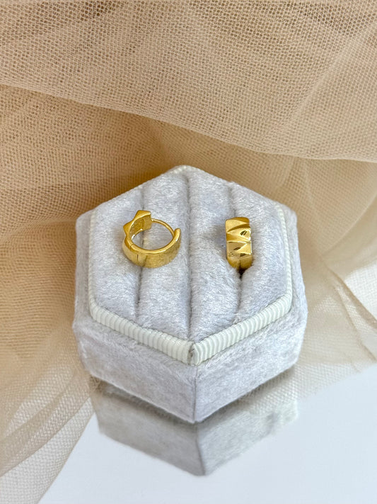 hoop earrings, gold earrings, simple design, earrings for any occasion