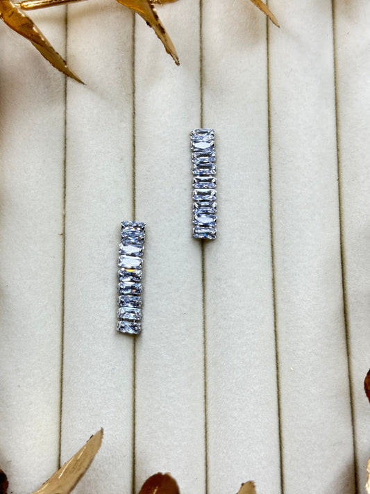 White Gold Earrings 1671