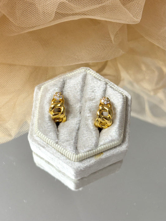 Yellow Gold Earrings 4786
