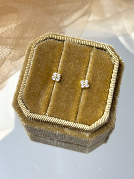 Yellow Gold Earrings 4785