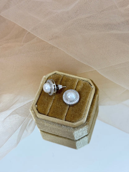 White Gold Earrings 4549