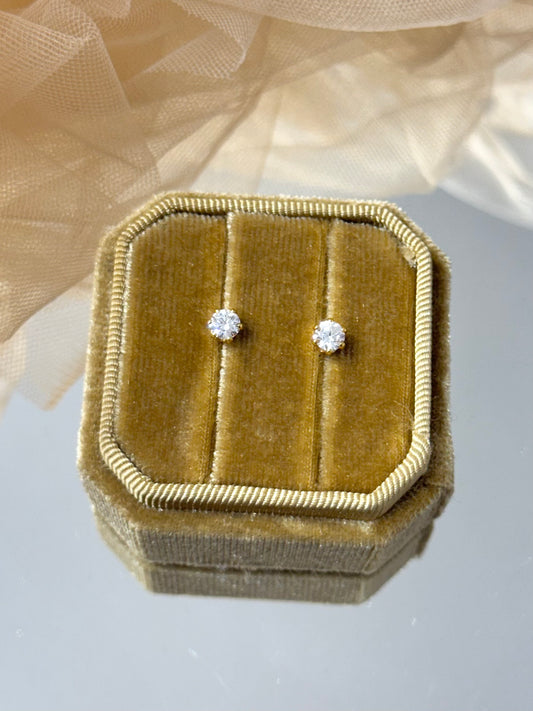 Yellow Gold Earrings 4784