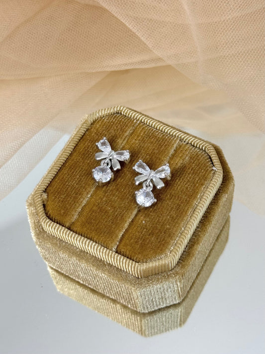 White Gold Earrings 1706