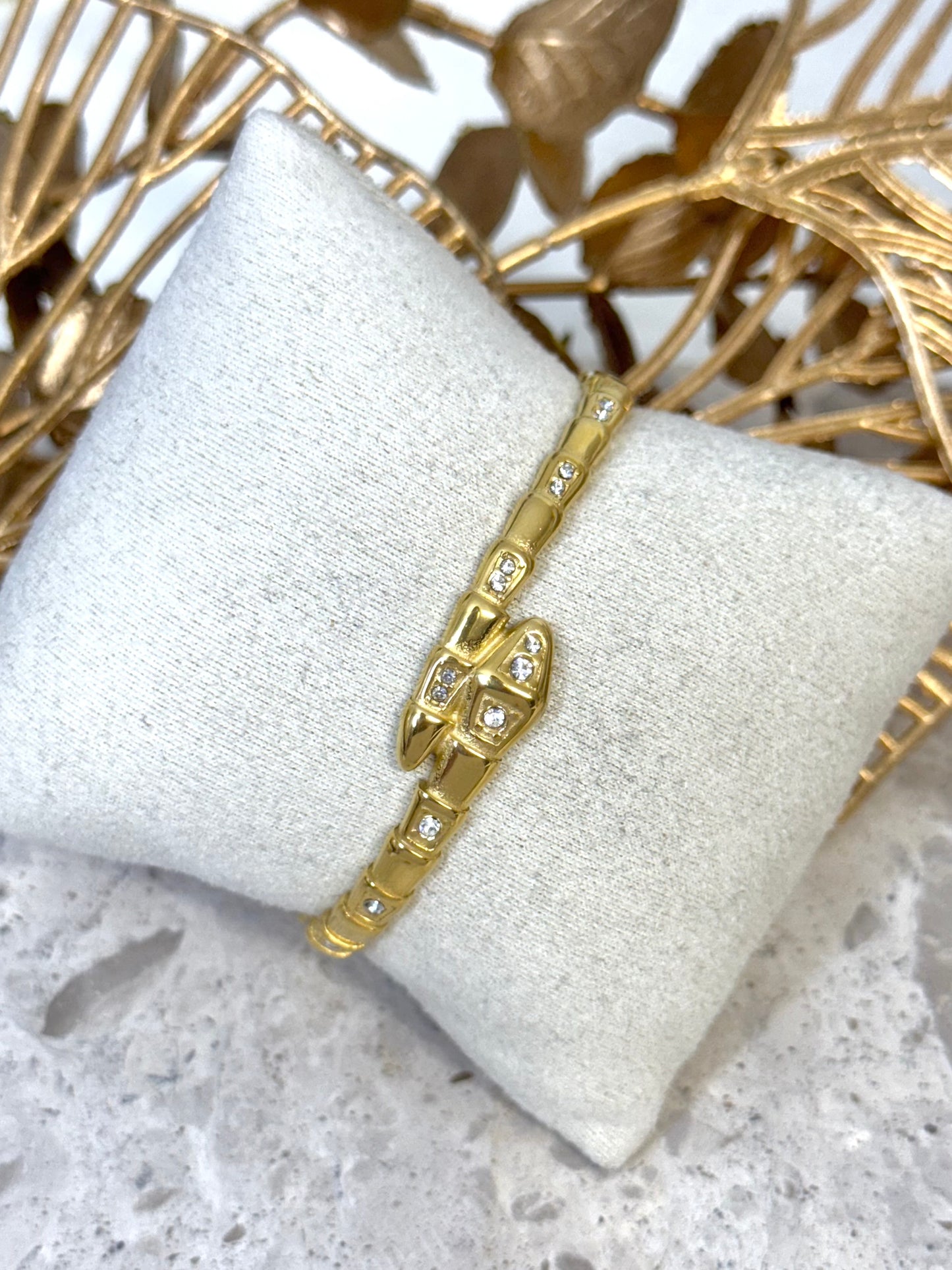 Ivana Serpent Bangle in Gold
