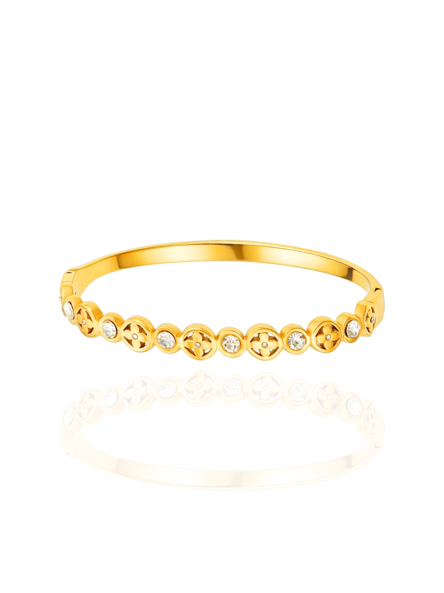 timeless jewellery, perfect gift for her, elegant jewellery, clover bangle, charm bracelet, dainty jewellery, simple jewellery,  fashion accessories, sleek jewellery, trendy jewellery, lightweight bangle, stylish jewellery, simple bangle, classic gold bangle, bangle with stones, heart design bangle, classic bangle, intricate design bangle, perfect gift for her, best gift for her, classic gold chain bangle, stylish gift, statement bracelet, versatile bracelet, bracelet Australia, gold bangle