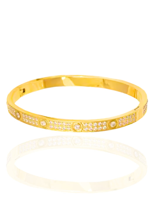 timeless jewellery, perfect gift for her, elegant jewellery, dainty jewellery, simple jewellery,  fashion accessories, sleek jewellery, trendy jewellery, lightweight bangle, stylish jewellery, simple bangle, classic gold bangle, bangle with stones
