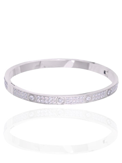 timeless jewellery, perfect gift for her, elegant jewellery, dainty jewellery, simple jewellery,  fashion accessories, sleek jewellery, trendy jewellery, lightweight bangle, stylish jewellery, simple bangle, classic silver bangle, bangle with stones