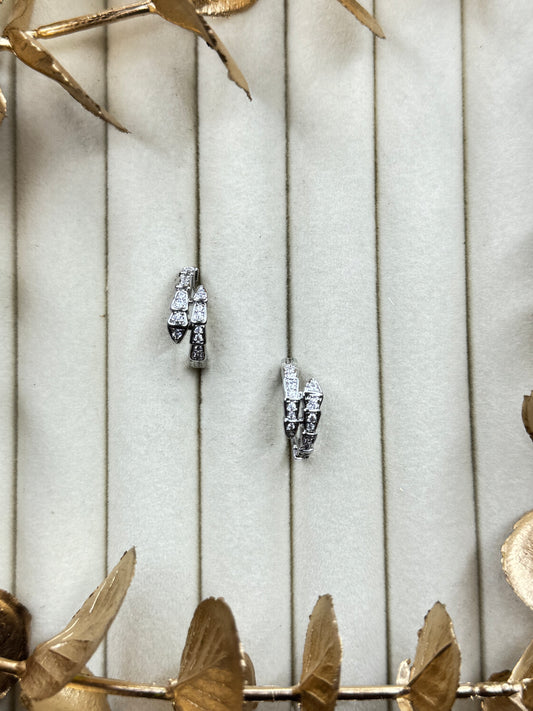 White Gold Earrings 1684