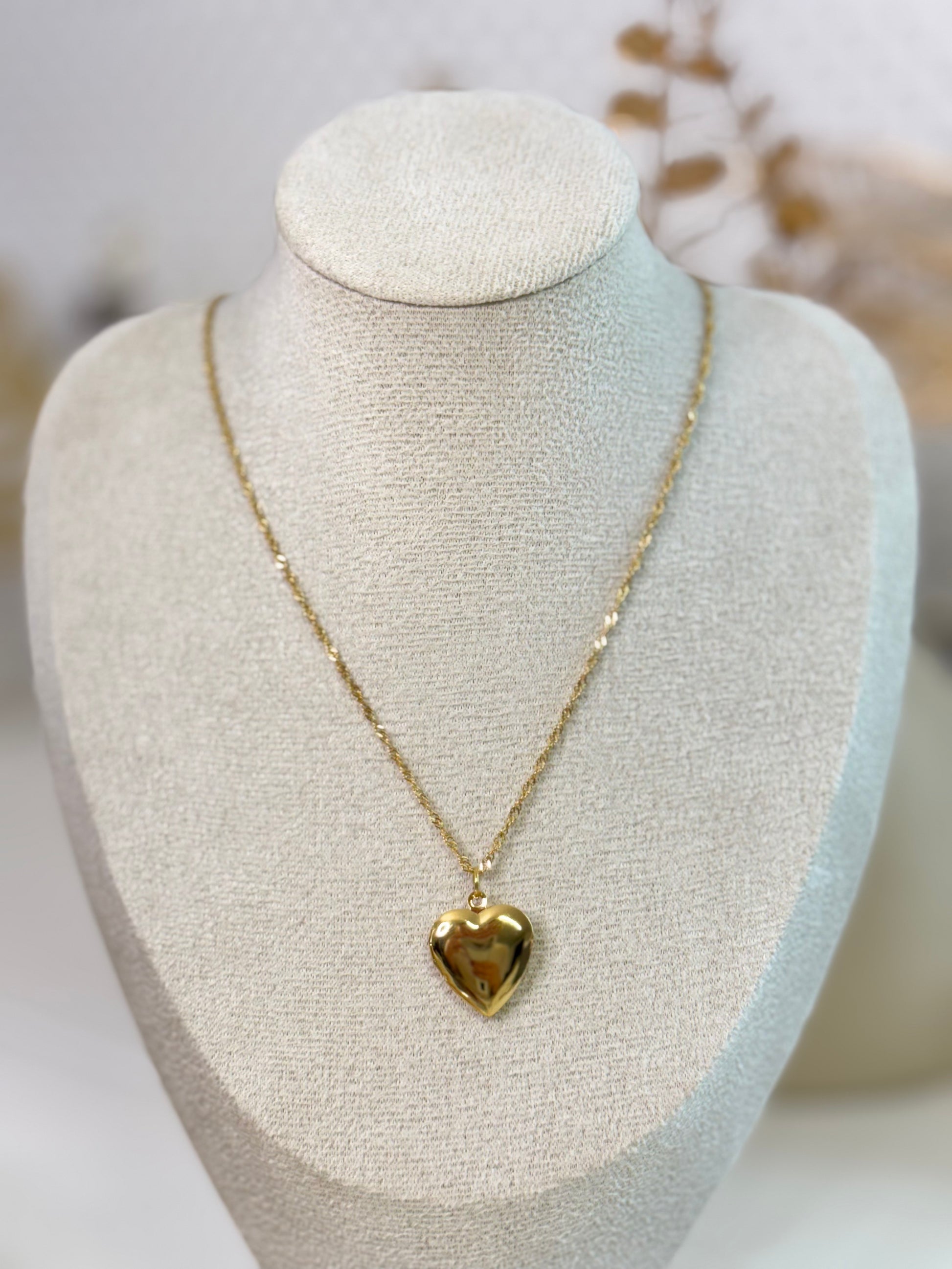Gold Chain Necklace, Timeless Jewelry, Simple Necklace, Perfect Gift for Her
Elegant Necklace, Dainty Jewelry, Classic Gold Chain, Fashion Accessories
Sleek Necklace, Trendy Jewelry, Lightweight Chain, Stylish Gift Idea
Statement Necklace, Modern Jewelry, Versatile Chain, Women's Fashion Necklace
Luxury Necklace, Hypoallergenic Jewelry, Durable Chain, Non-Tarnish Necklace
Chic Necklace, Birthday Gift, Anniversary Jewelry, Must-Have Accessory