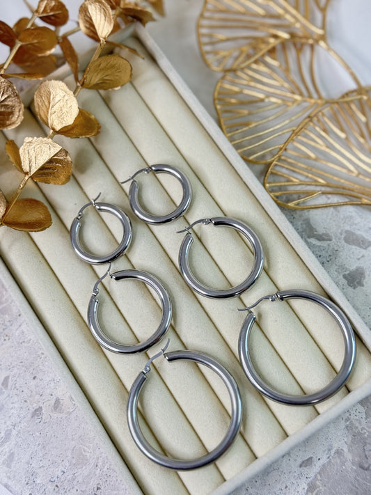 Plain Hoop in Silver | Earrings 1171