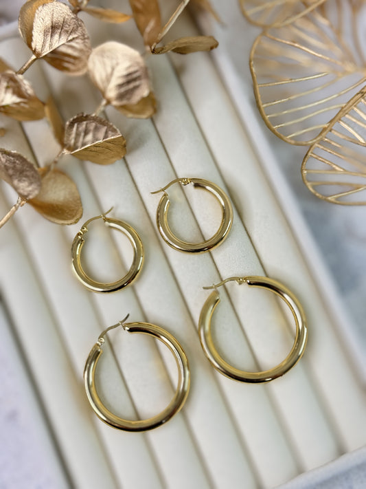 Plain Hoop in Gold | Earrings 1172