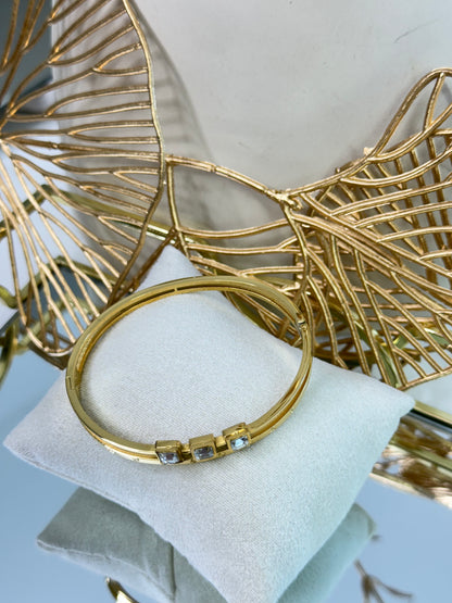 Giselle Bangle 3798