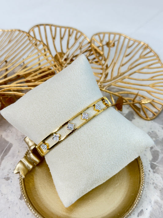 Bangle 598