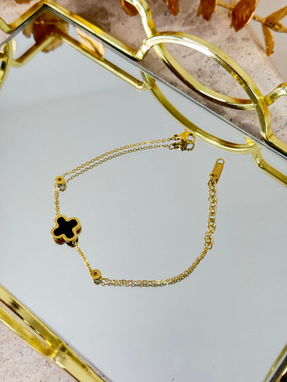 Jayla Clover Bracelet 811