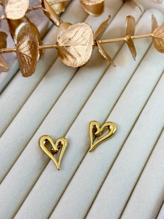 Lynn Stud Earrings 1009