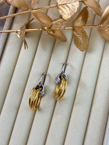 Josie  Earrings 1039