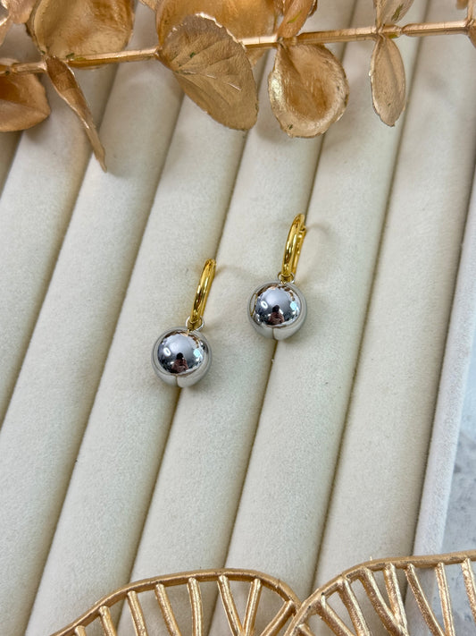 Nely Earrings 1047