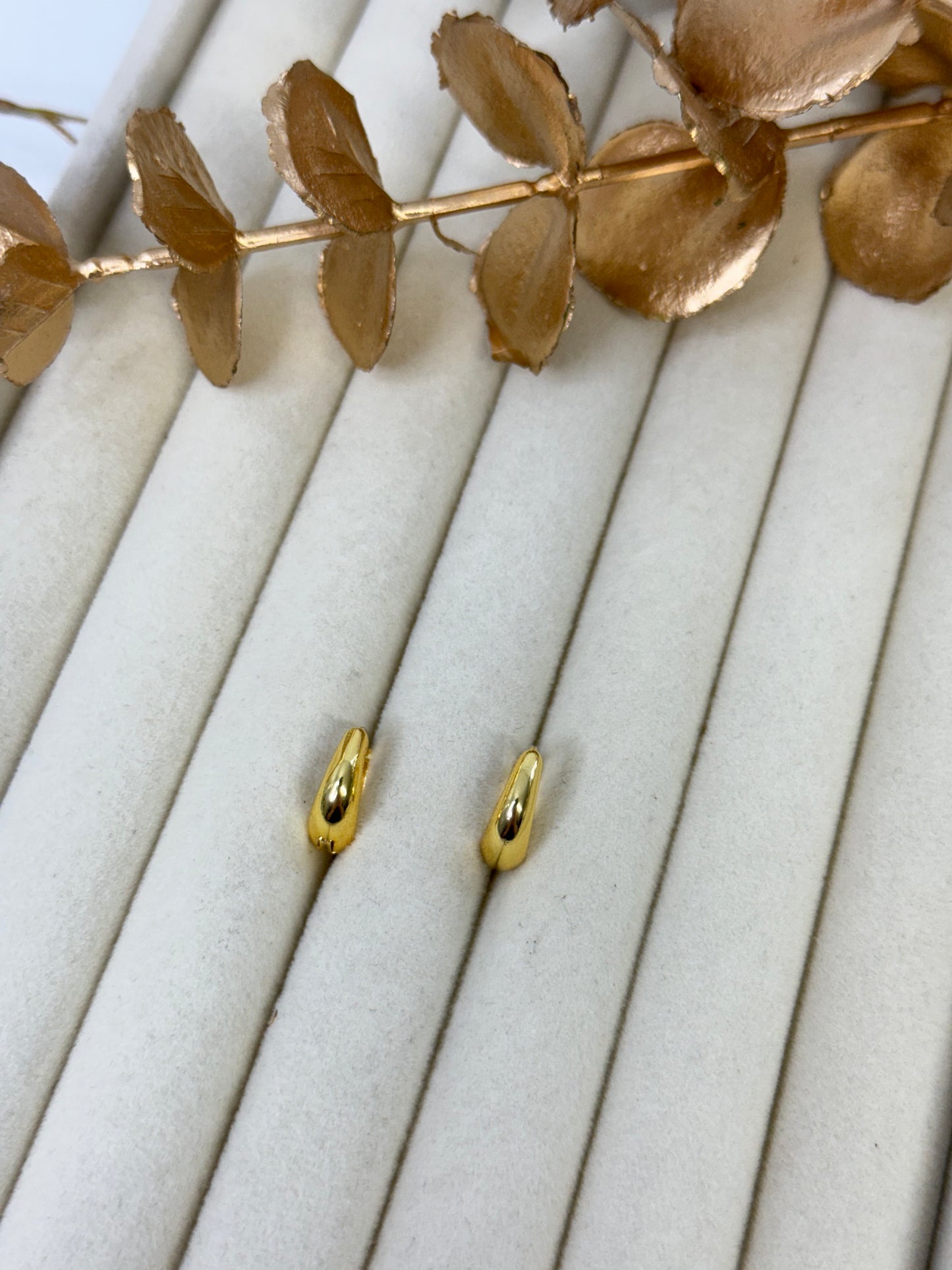 Yellow Gold Earrings 1932