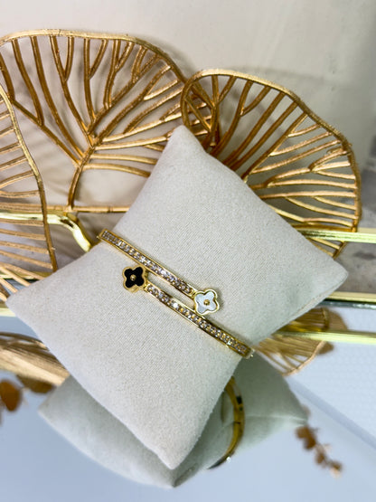 Aisha Clover Bangle 3285