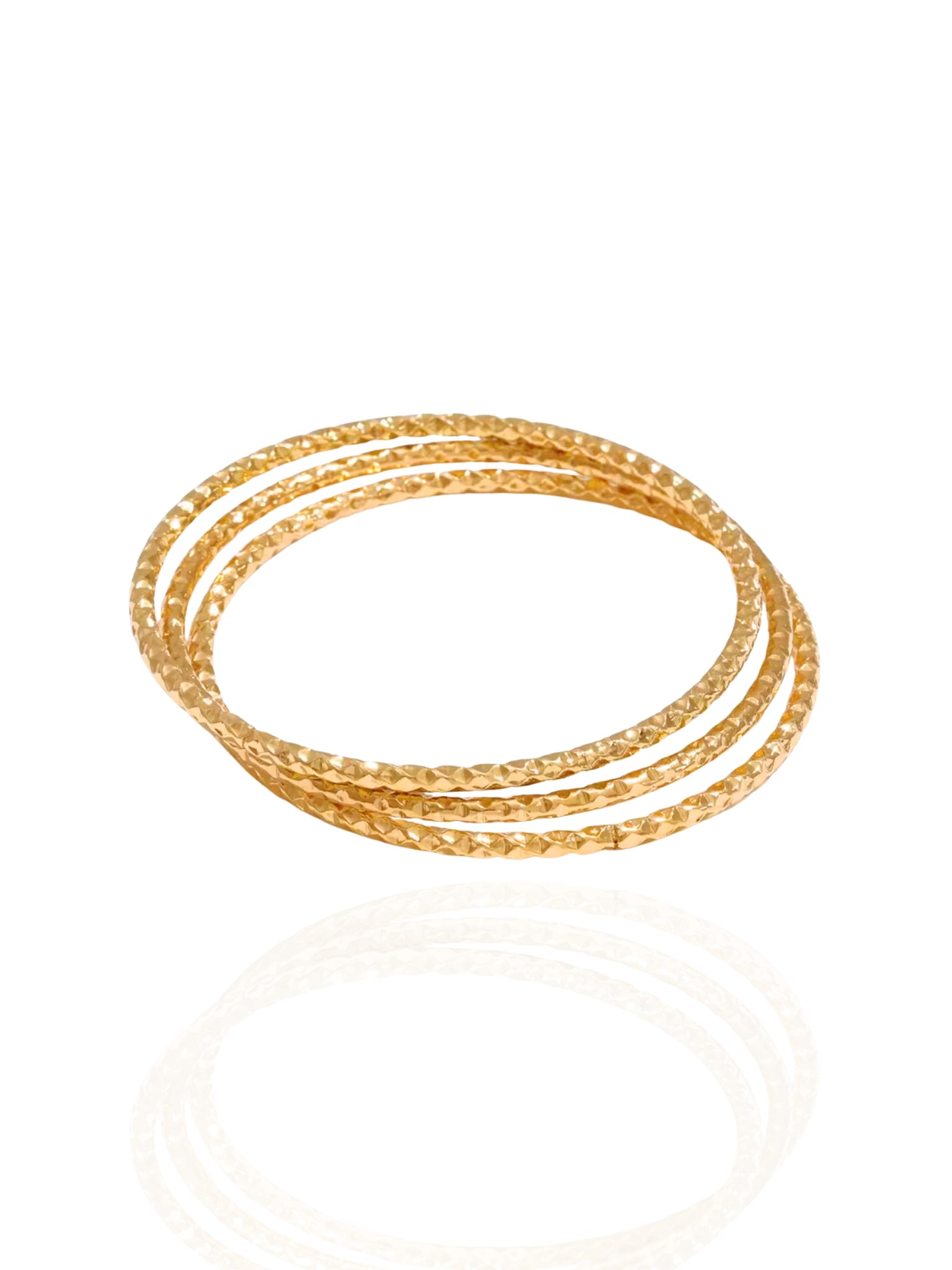 timeless jewellery, perfect gift for her, elegant jewellery, elegant bracelet, charm bracelet, dainty jewellery, fashion accessories, lightweight bangle, trendy jewellery, lightweight bangle, stylish jewellery, simple bangle, classic gold bangle, bangle with stones, gift for her, classic gold chain bangle, stylish gift, statement bracelet, versatile bracelet, gold bracelet, gold bangle, elegant bangle, lightweight bangle, lightweight bracelet, stackable bangle. diamond-cut bangle, bangle set