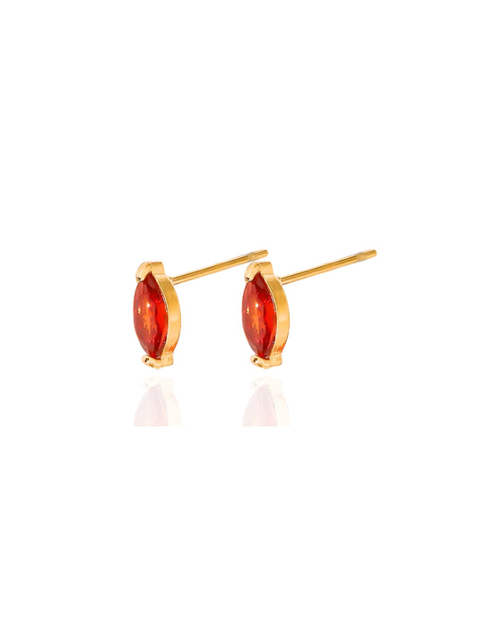 gold earrings, minimalist design earrings, jewellery for occasions, gift idea for her, cute earrings, dainty earrings, elegant earrings, dainty earrings, cute earrings, simple earrings, earrings with stones, unique design earrings, birthstone earrings, red earrings