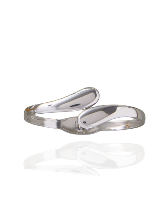 Silver open cuff bangle on a white background, minimalist bangle, jewellery collection, cuff, everyday wear