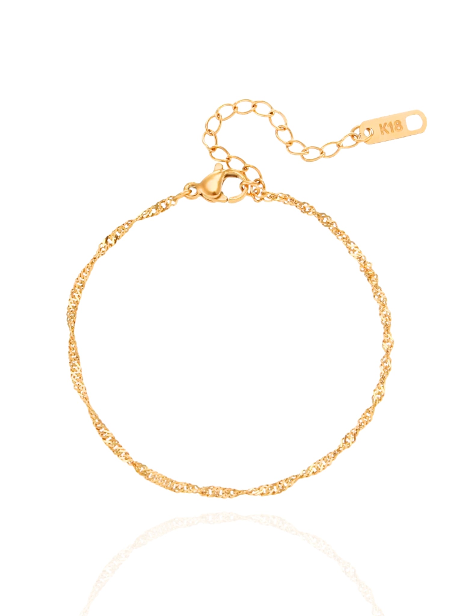 timeless jewellery, perfect gift for her, elegant bracelet, charm bracelet, best gift for her, stylish gift, statement bracelet, versatile bracelet, bracelet Australia, gold bracelet, classic gold chain bracelet, simple bracelet, lucky charm bracelet, cute bracelet, lightweight bracelet, chain bracelet, statement bracelet, wave chain bracelet