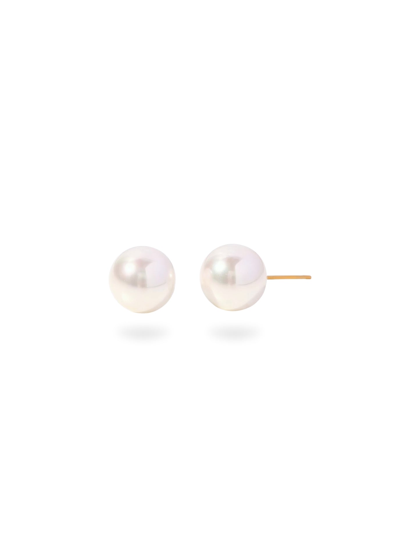 timeless jewellery, perfect gift for her, elegant earrings, dainty jewellery, simple jewellery, fashion accessories, sleek jewellery, trendy jewellery, lightweight earrings, stylish earrings, cute earrings, dainty earrings, earrings with stones, classic gold earrings, pearl earrings, butterfly earring, drop earrings, dainty earrings set, cute earrings, earrings set, stud earrings, charm earrings, waterproof earrings