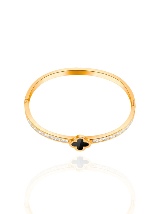 timeless jewellery, perfect gift for her, elegant jewellery, clover bangle, charm bracelet, dainty jewellery, simple jewellery,  fashion accessories, sleek jewellery, trendy jewellery, lightweight bangle, stylish jewellery, simple bangle, classic gold bangle, bangle with stones, heart design bangle, classic bangle, intricate design bangle, perfect gift for her, best gift for her, classic gold chain bangle, stylish gift, statement bracelet, versatile bracelet, bracelet Australia, gold bangle, black clover