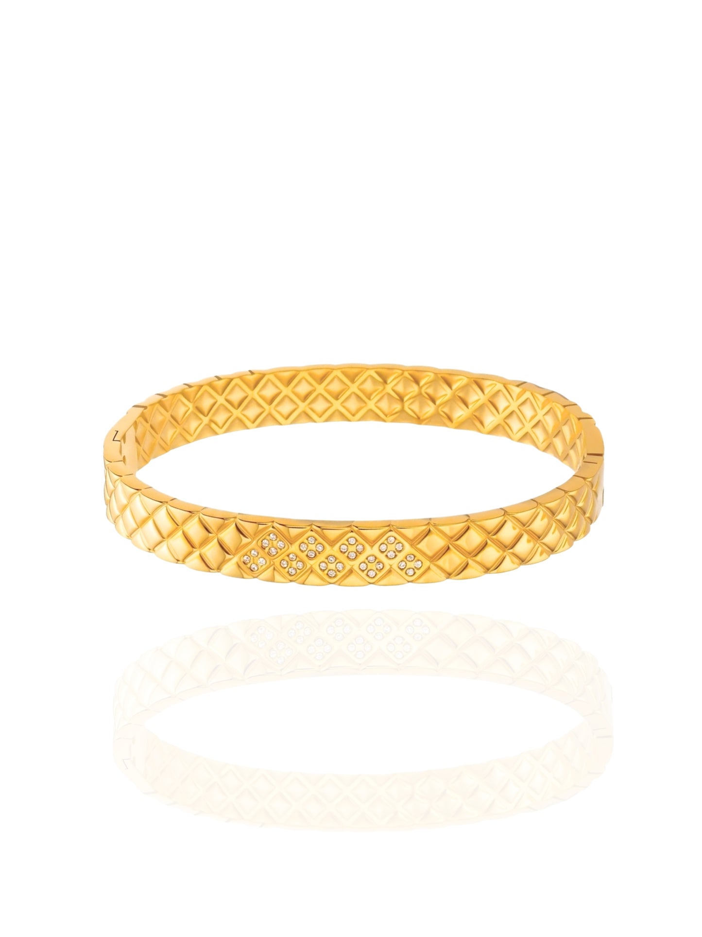 timeless jewellery, perfect gift for her, elegant jewellery, charm bracelet, dainty jewellery, simple jewellery,  fashion accessories, sleek jewellery, trendy jewellery, lightweight bangle, stylish jewellery, simple bangle, classic gold bangle, bangle with stones, heart design bangle, classic bangle, intricate design bangle, perfect gift for her, best gift for her, classic gold chain bangle, stylish gift, statement bracelet, versatile bracelet, bracelet Australia, gold bangle, statement bangle